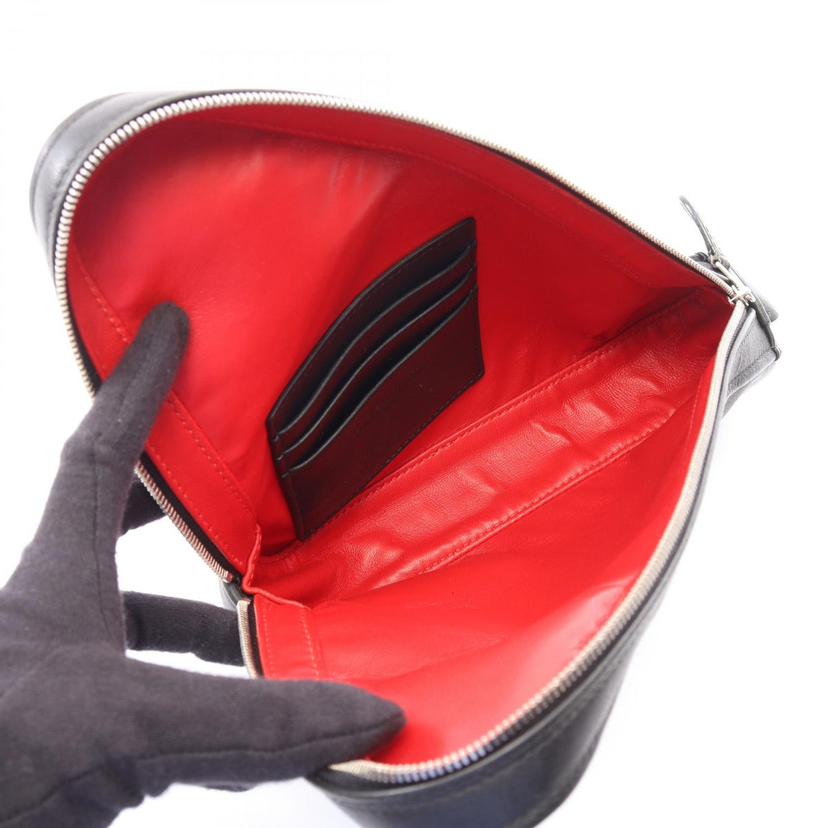 BALENCIAGA Triangle Leather Clutch Black