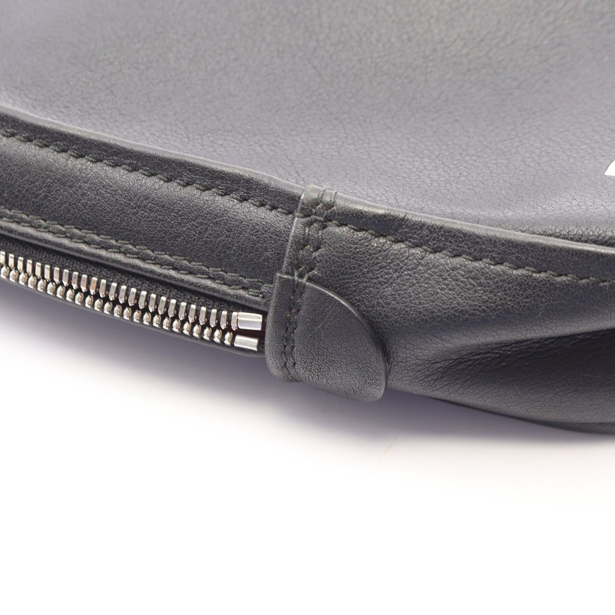 BALENCIAGA Triangle Leather Clutch Black