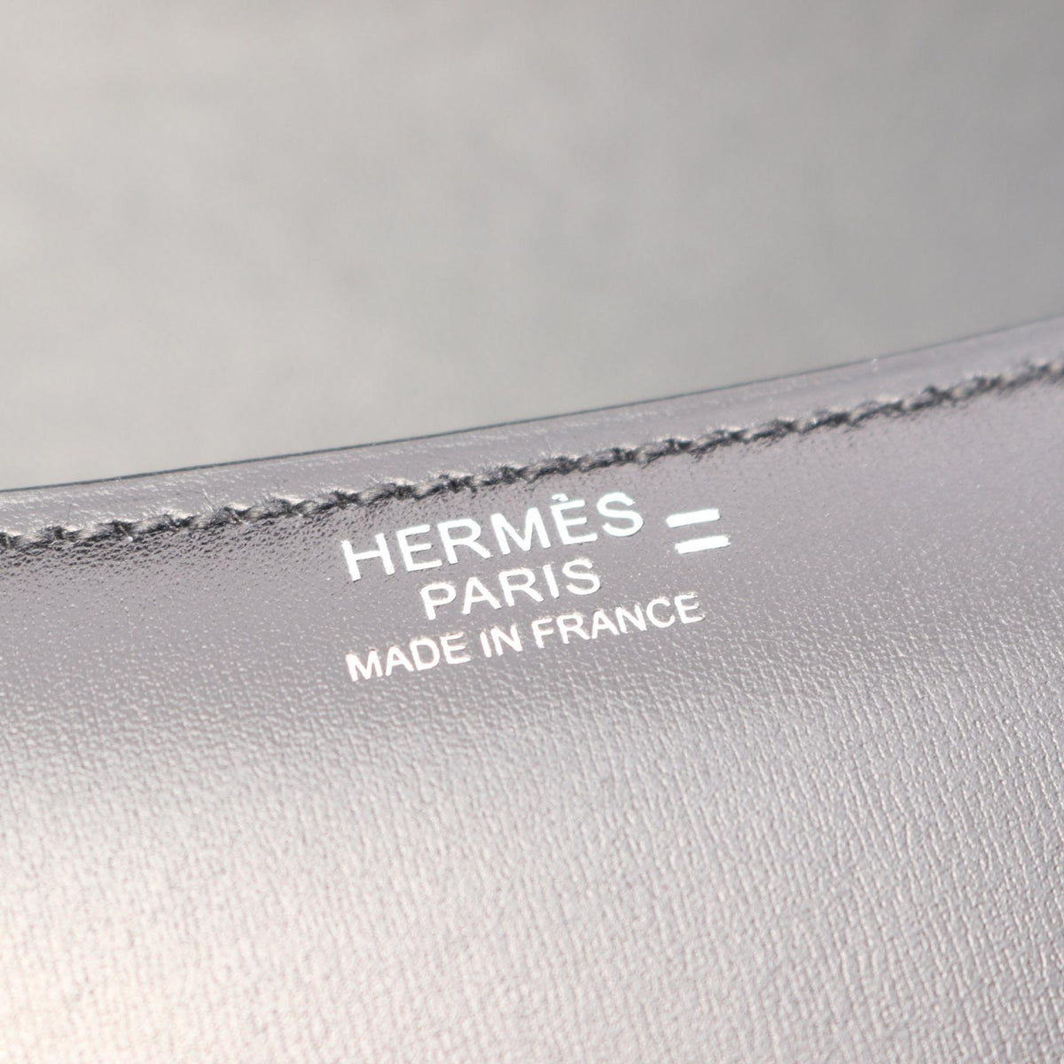 HERMES Constance 24 Ombre Box Shoulder Bag