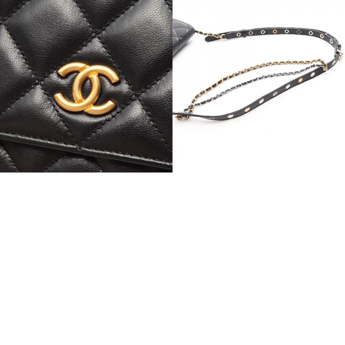 CHANEL Matelasse Lambskin Shoulder Bag