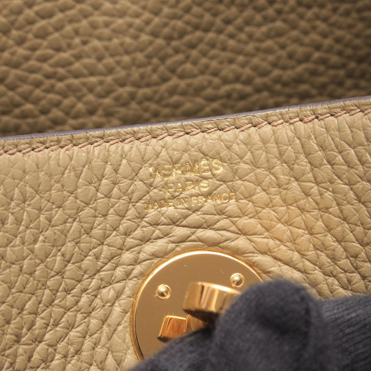 HERMES Lindy 26 Beige Malfa Shoulder Bag