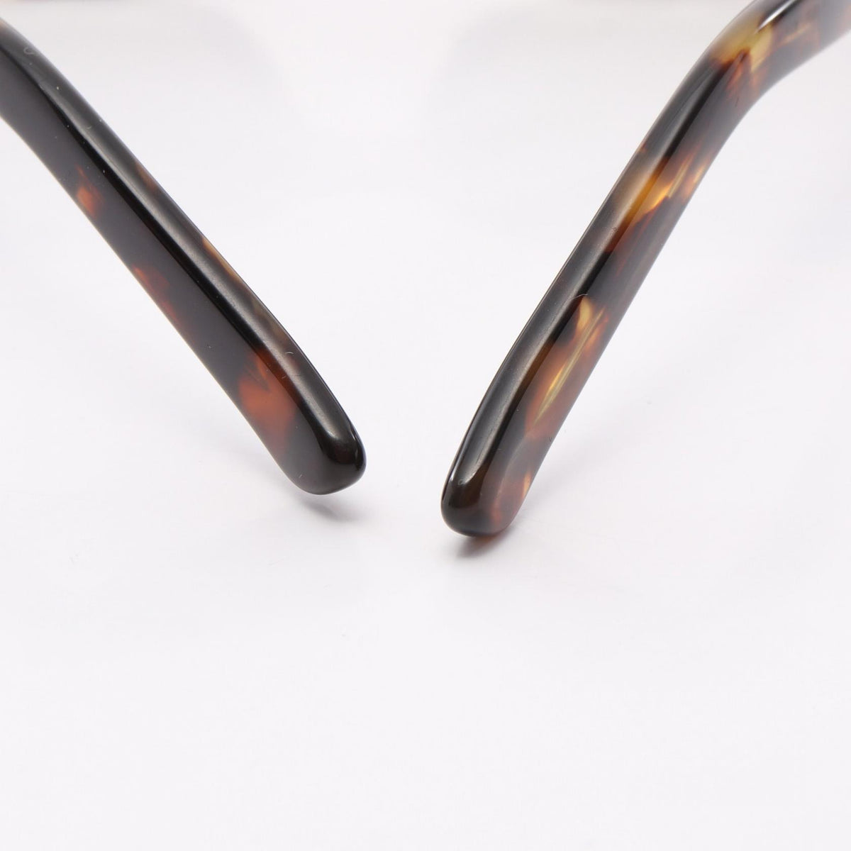 GUCCI Metal Logo Vintage Sunglasses Brown