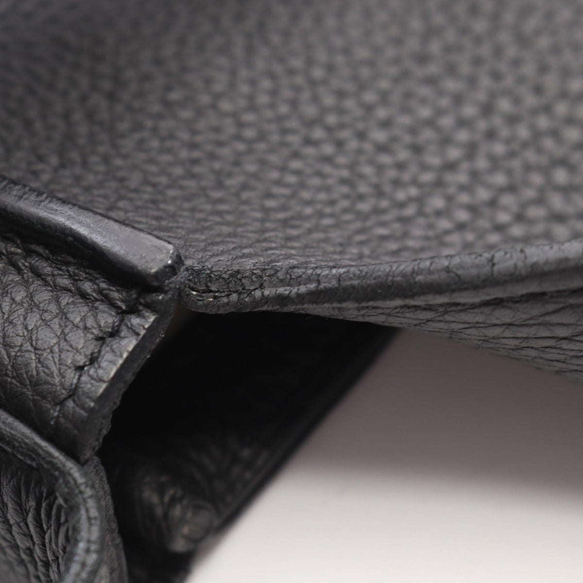 HERMES Steve Light Togo Leather Shoulder Bag Black