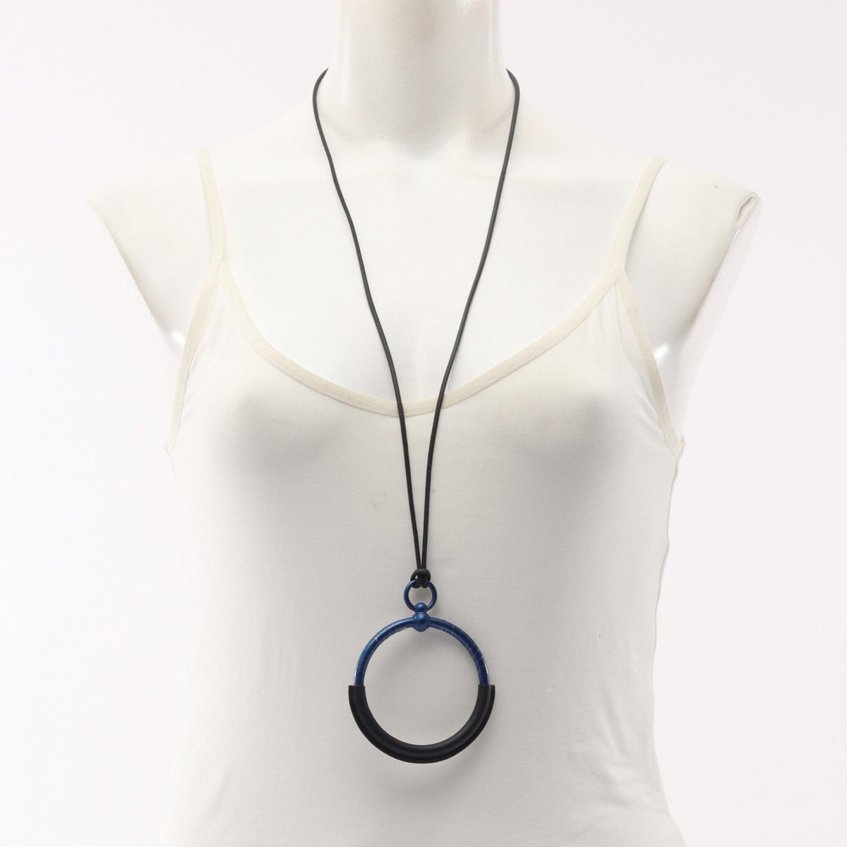 HERMES Loop Grand Leather Metal Necklace
