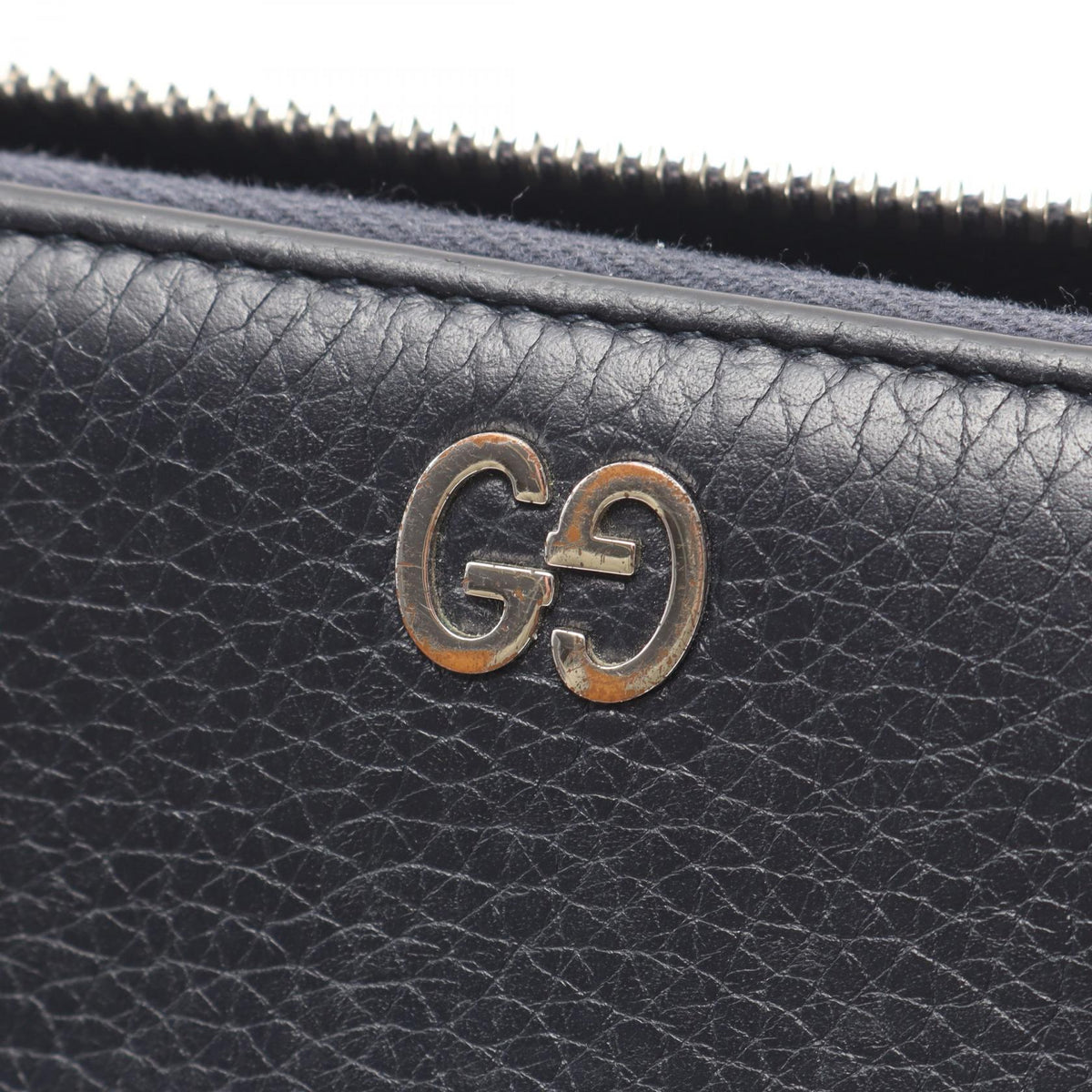 GUCCI GG Metal Round Zip Leather Wallet Navy