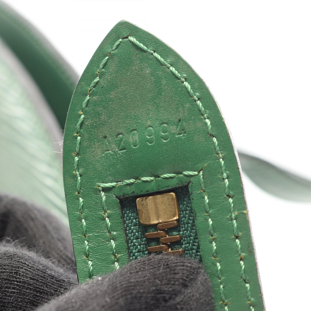 LOUIS VUITTON Saint Jacques Epi Bag Green