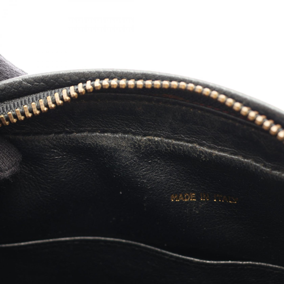 CHANEL Caviar Skin Diamond Shoulder Bag
