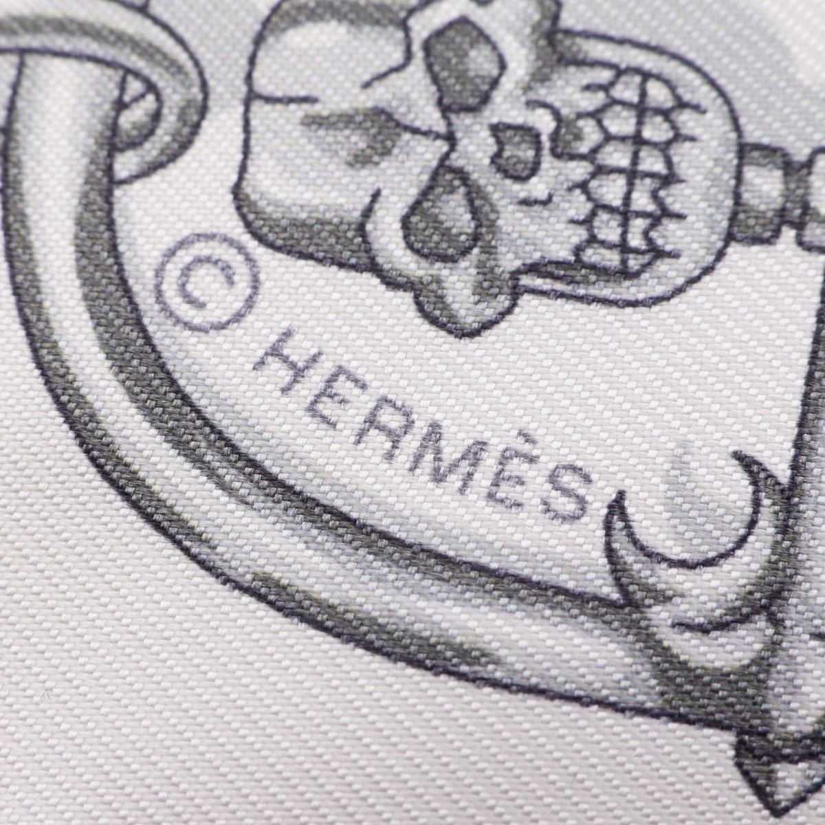 HERMES Twilly C'est La Fête Silk Scarf