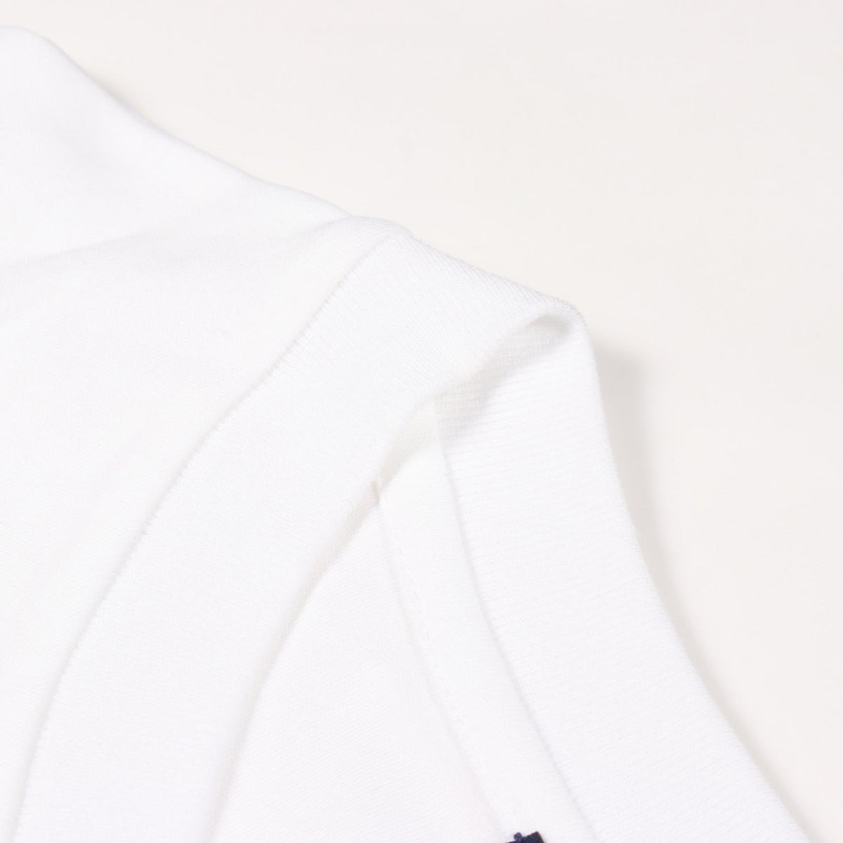 LOUIS VUITTON LV Signature Zipper T-Shirt White Size XS