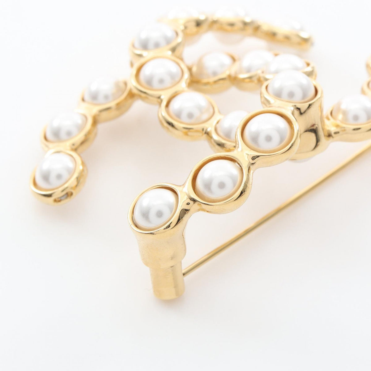CHANEL Coco Mark GP Faux Pearl Brooch