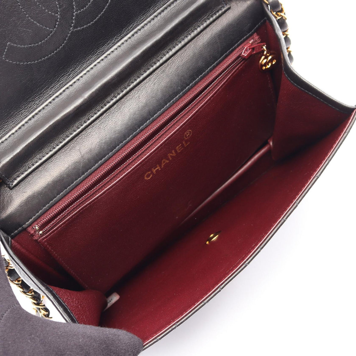 CHANEL Matelasse Single Black Lambskin Shoulder Bag