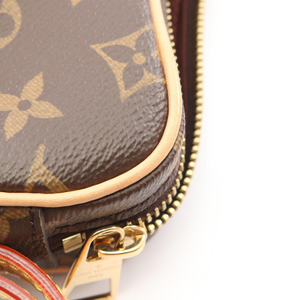 LOUIS VUITTON Croissant Monogram Bag Brown