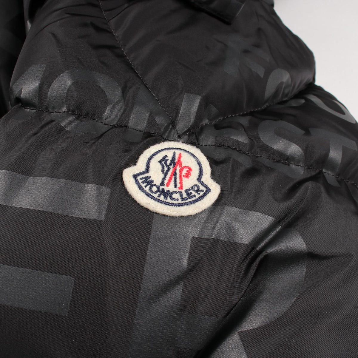 MONCLER TARENTAISE Down Fur Hood Nylon Jacket Black Size 1