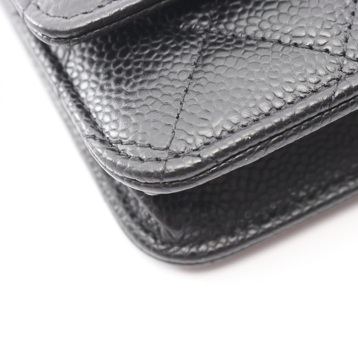 CHANEL Matelasse Caviar Skin Shoulder Bag