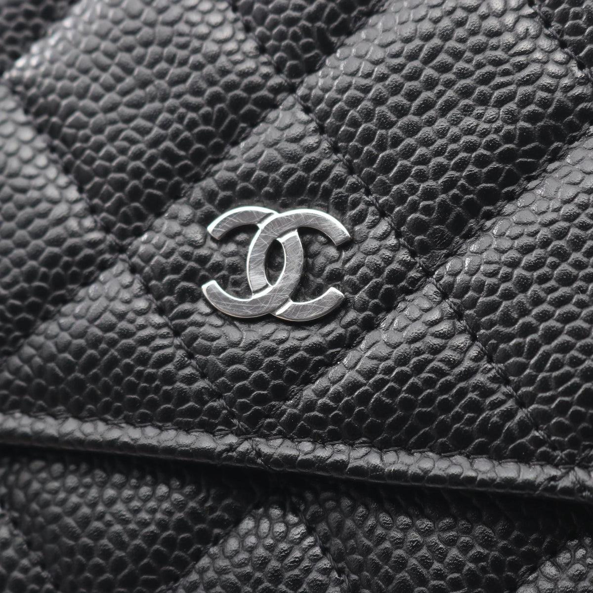 CHANEL Matelasse Caviar Skin Shoulder Bag