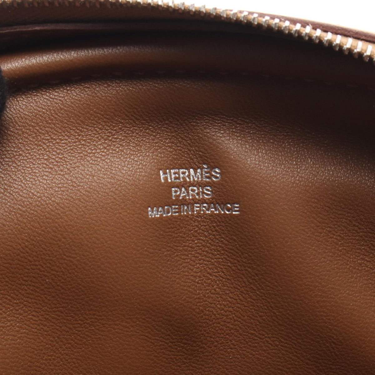 HERMES In-the-Loop Verso Veau Bag Sesame
