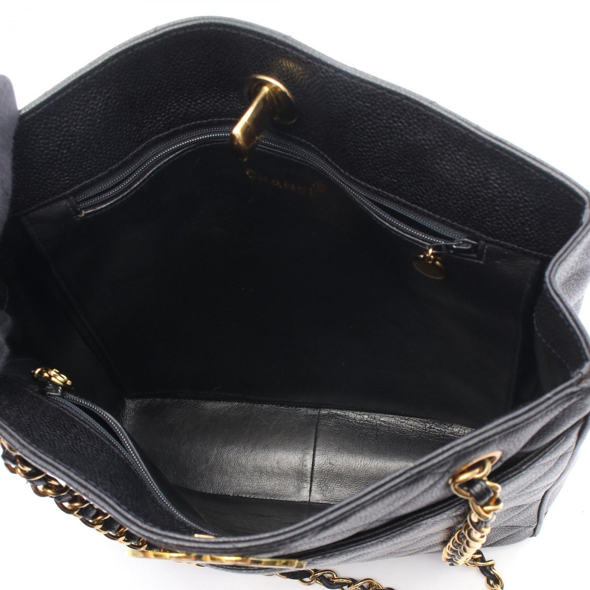 CHANEL Matelasse Caviar Skin Bag Black