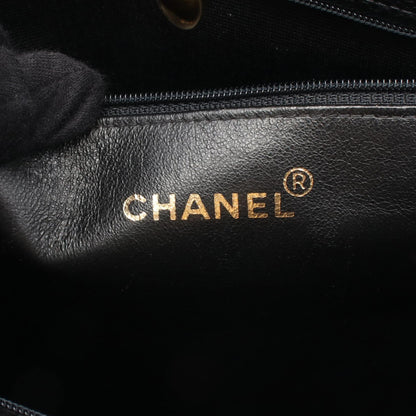 CHANEL Matelasse Caviar Skin Bag Black
