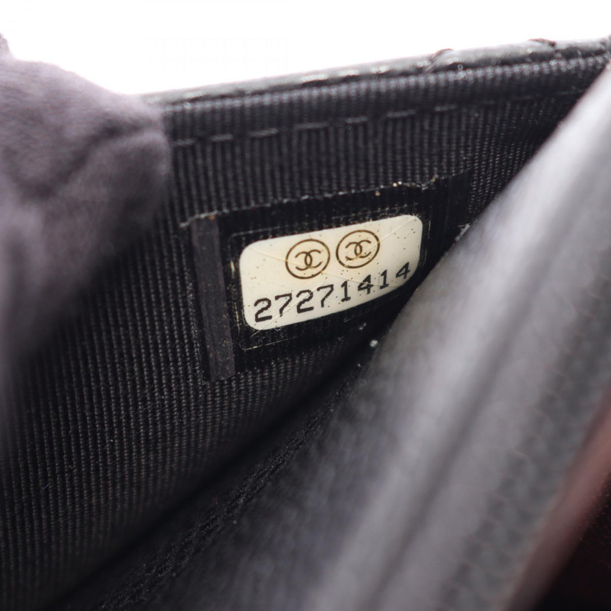 CHANEL Matelasse Caviar Skin Bag Black