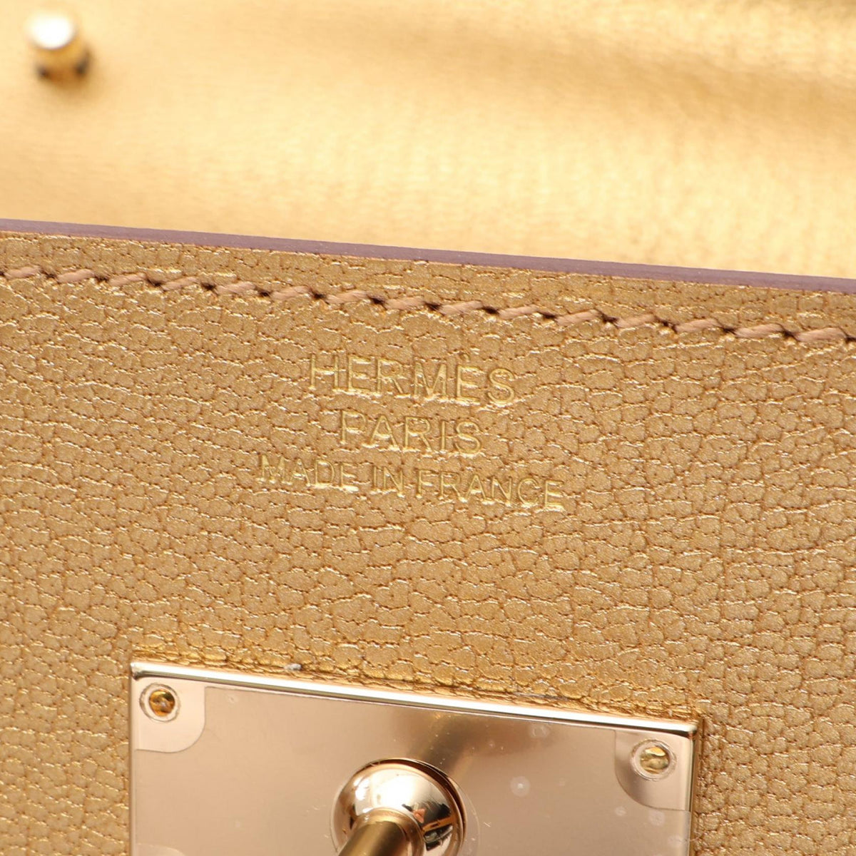 HERMES Kelly To Go Doré Chèvre Bag Gold
