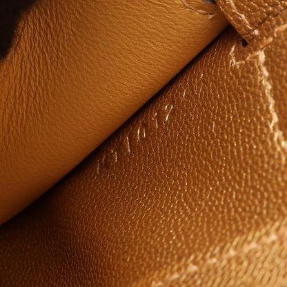 HERMES Kelly To Go Doré Chèvre Bag Gold