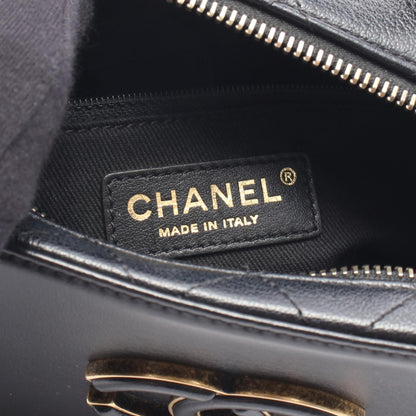 CHANEL Matelasse Leather Top Shoulder Bag