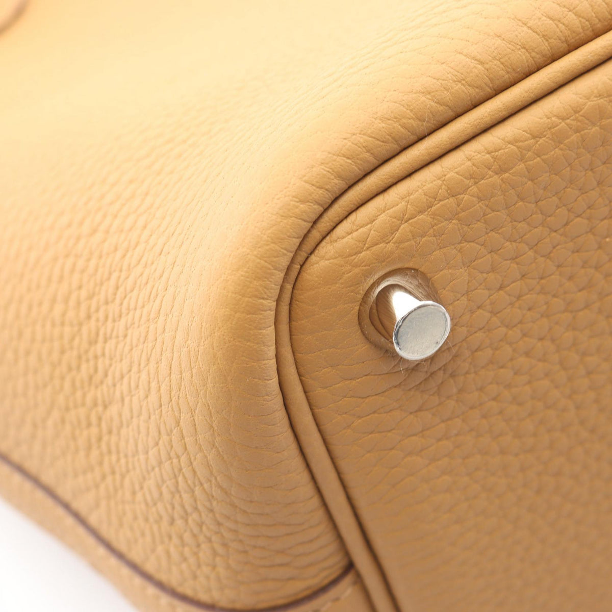 HERMES Picotin Lock PM Handbag Beige