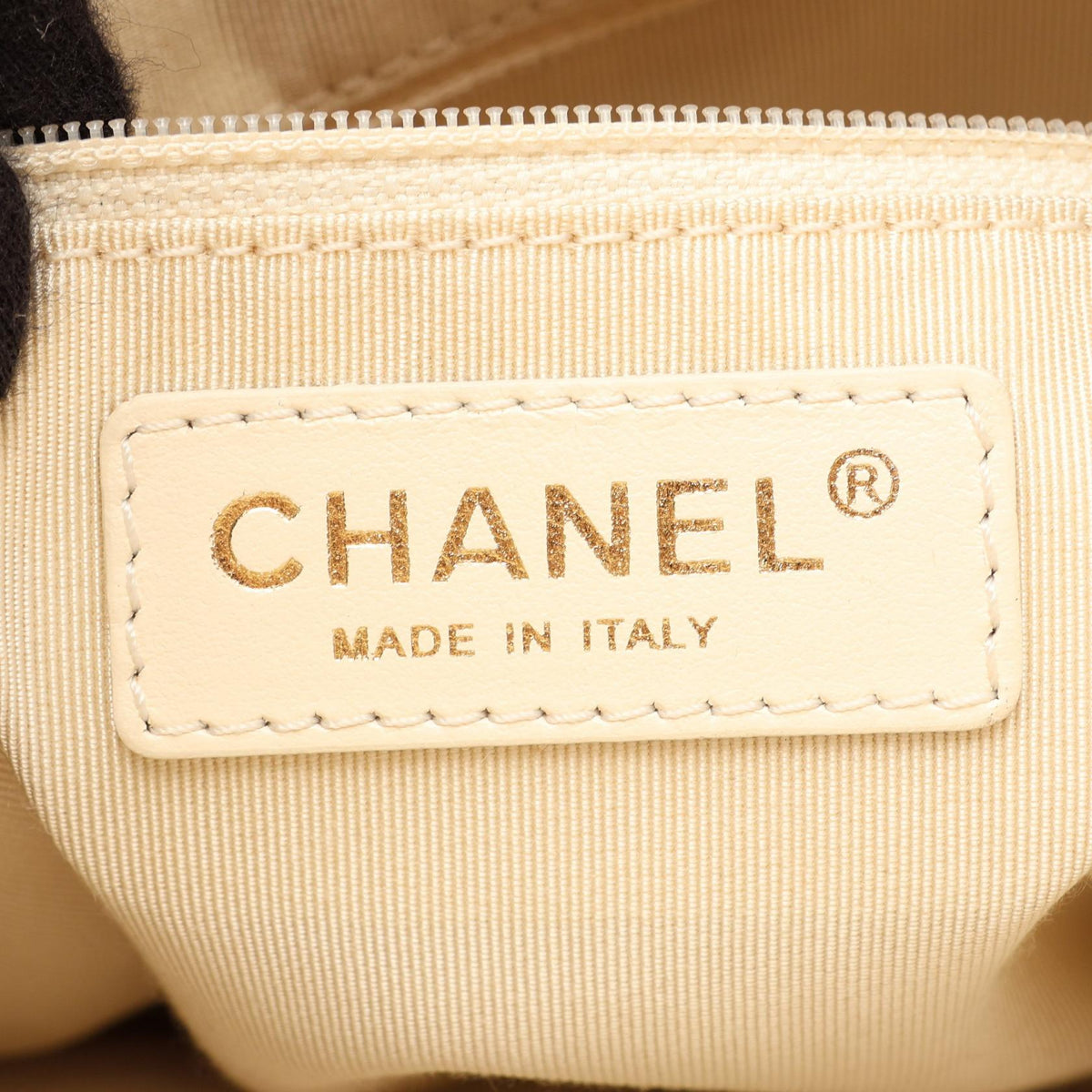 CHANEL Matelasse Drawstring Shoulder Bag