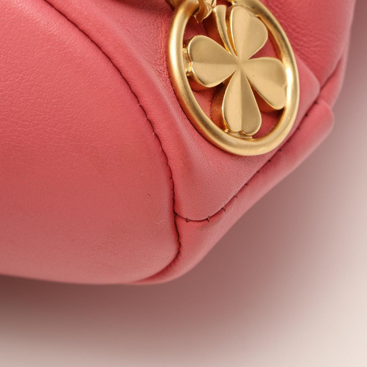 CHANEL Matelasse Lambskin Bag Pink