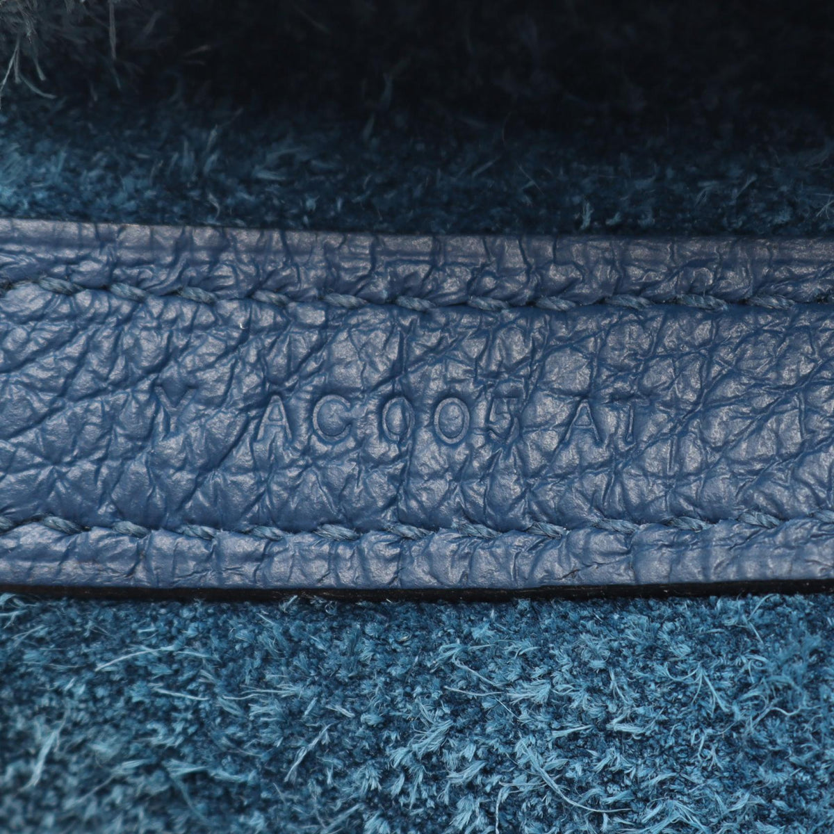 HERMES Picotin Lock MM Taurillon Bag Blue
