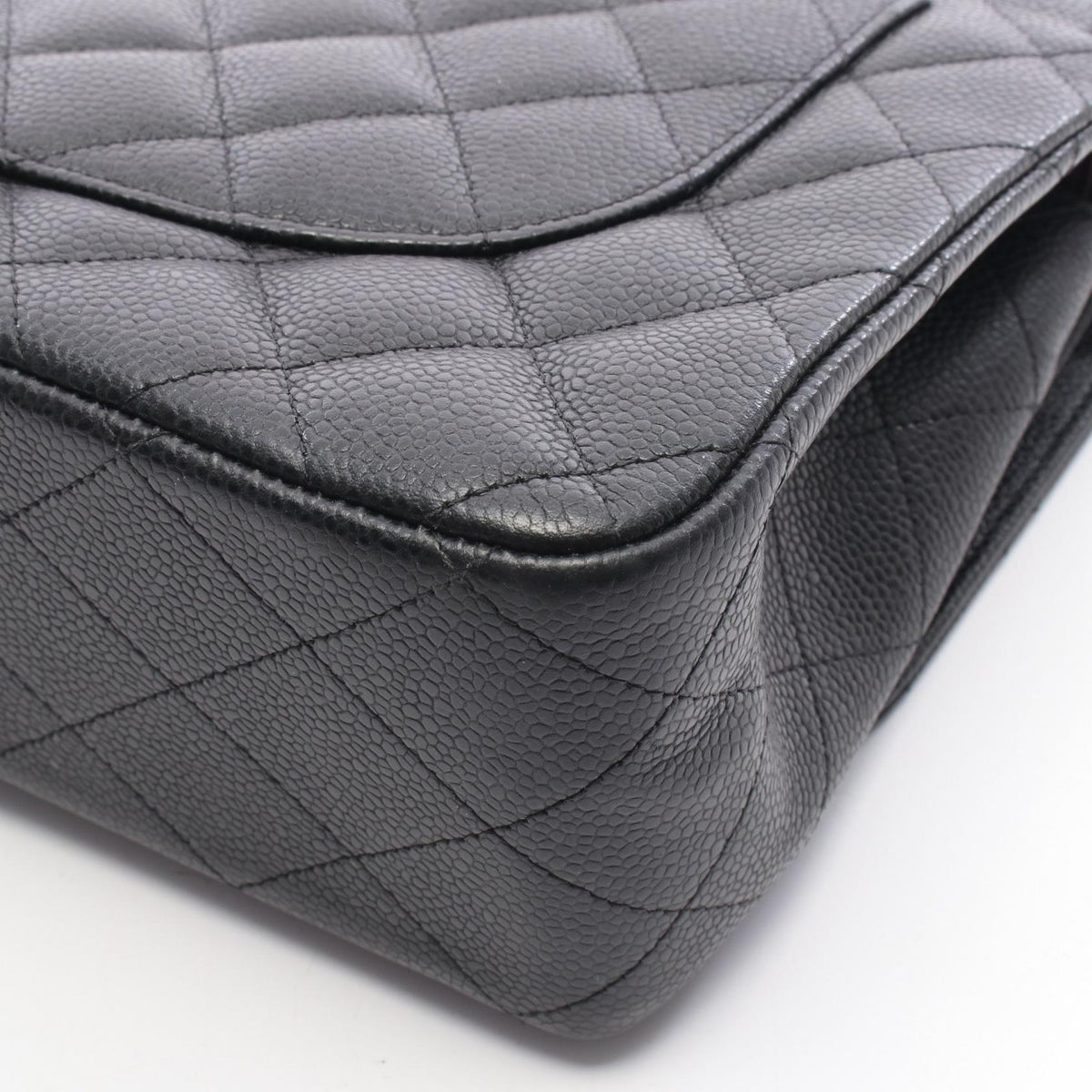 CHANEL Matelasse 30 Caviar Skin Bag, Black
