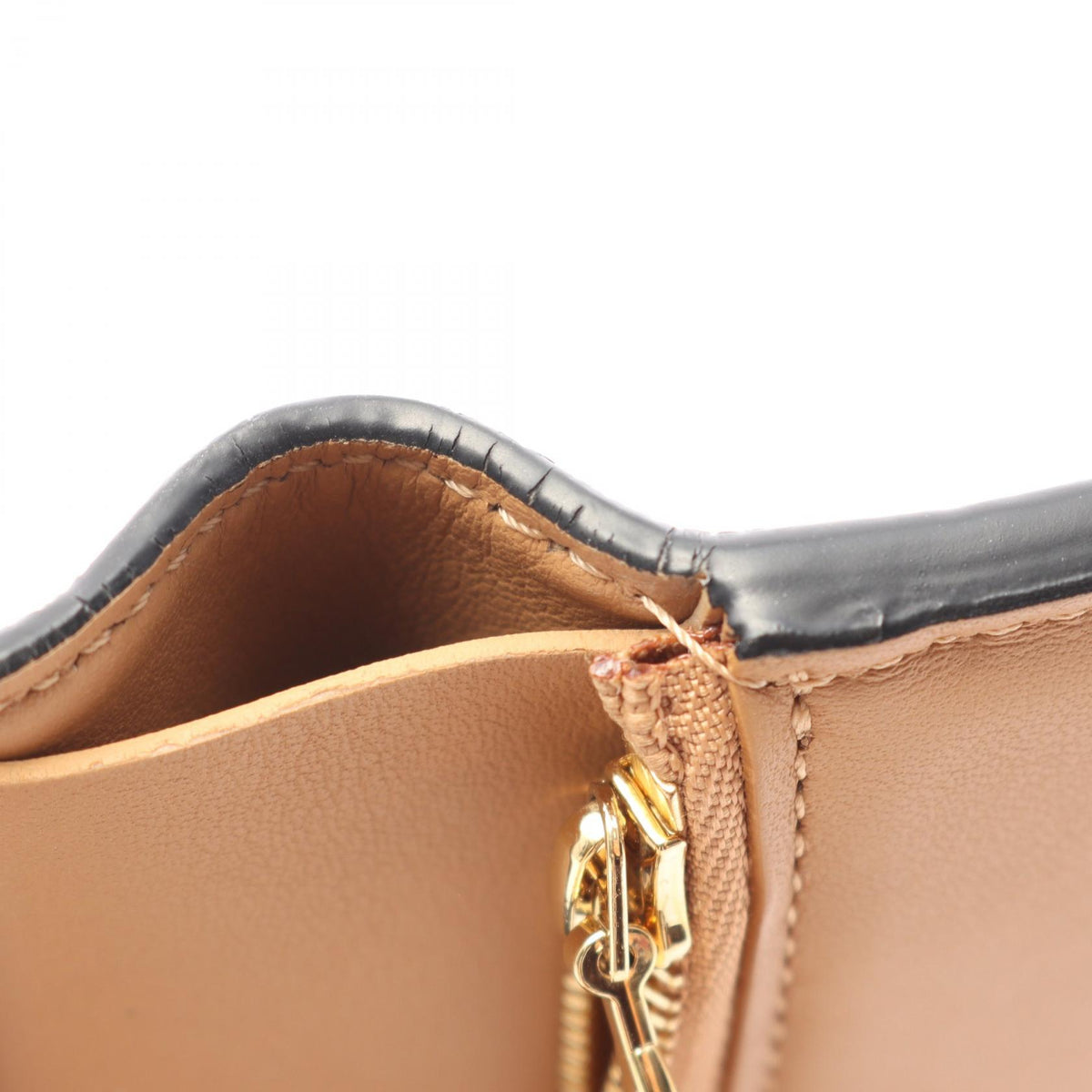 LOUIS VUITTON LV Taurillon Wallet Black