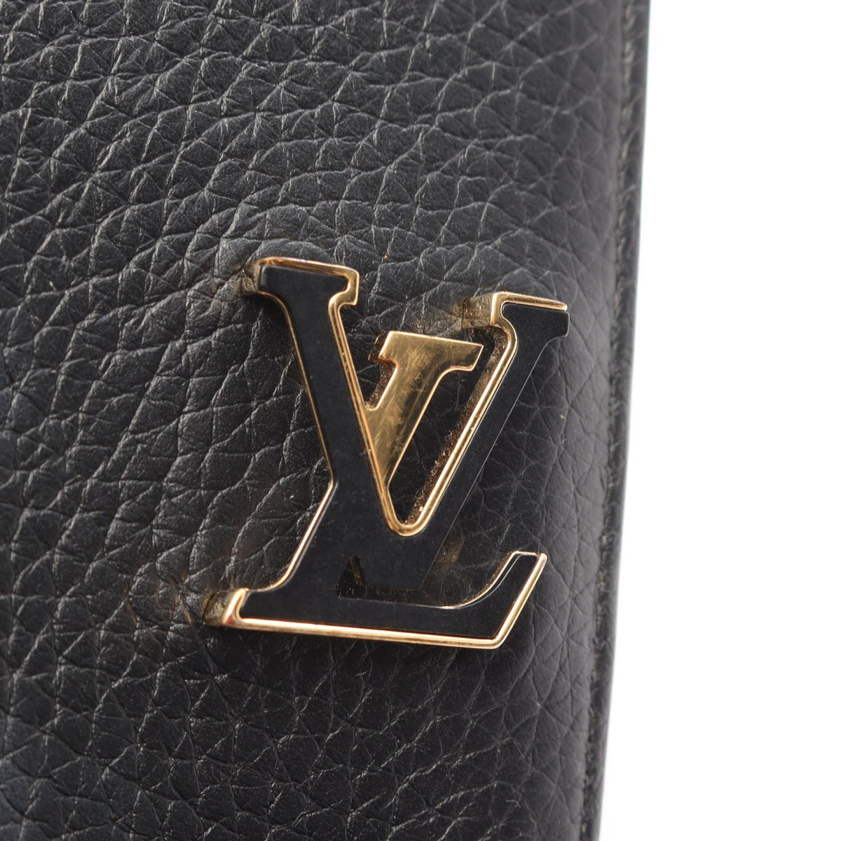 LOUIS VUITTON LV Taurillon Wallet Black