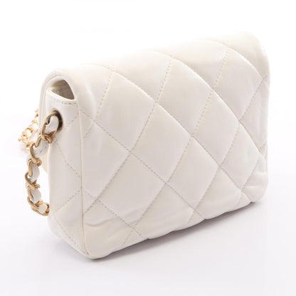 CHANEL Matelasse Heart Lock Bag White