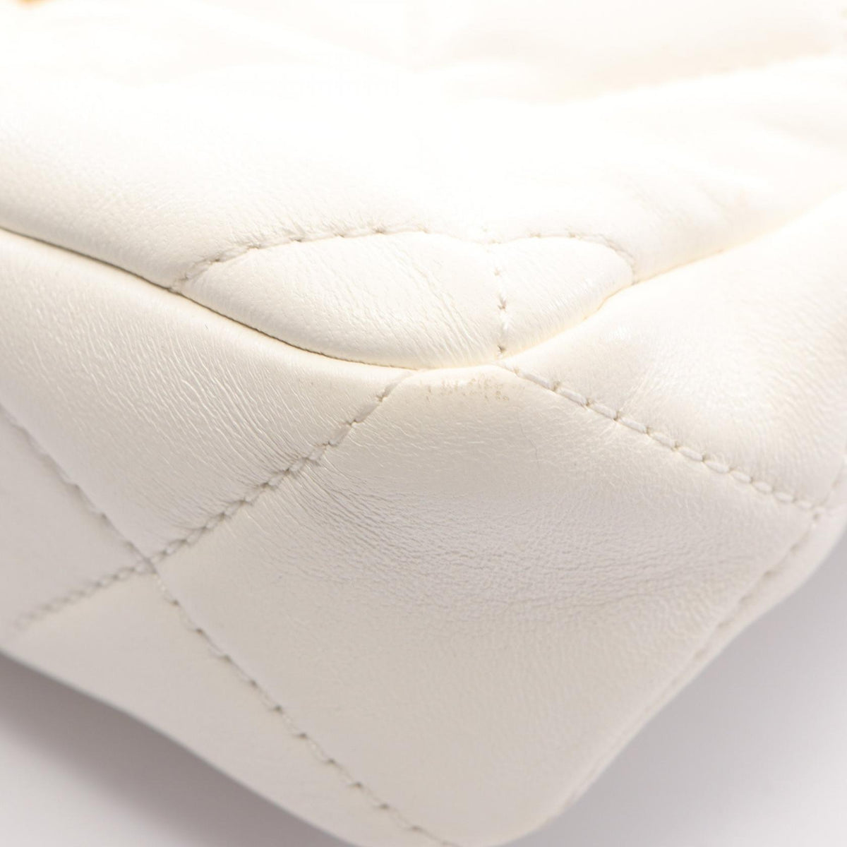 CHANEL Matelasse Heart Lock Bag White