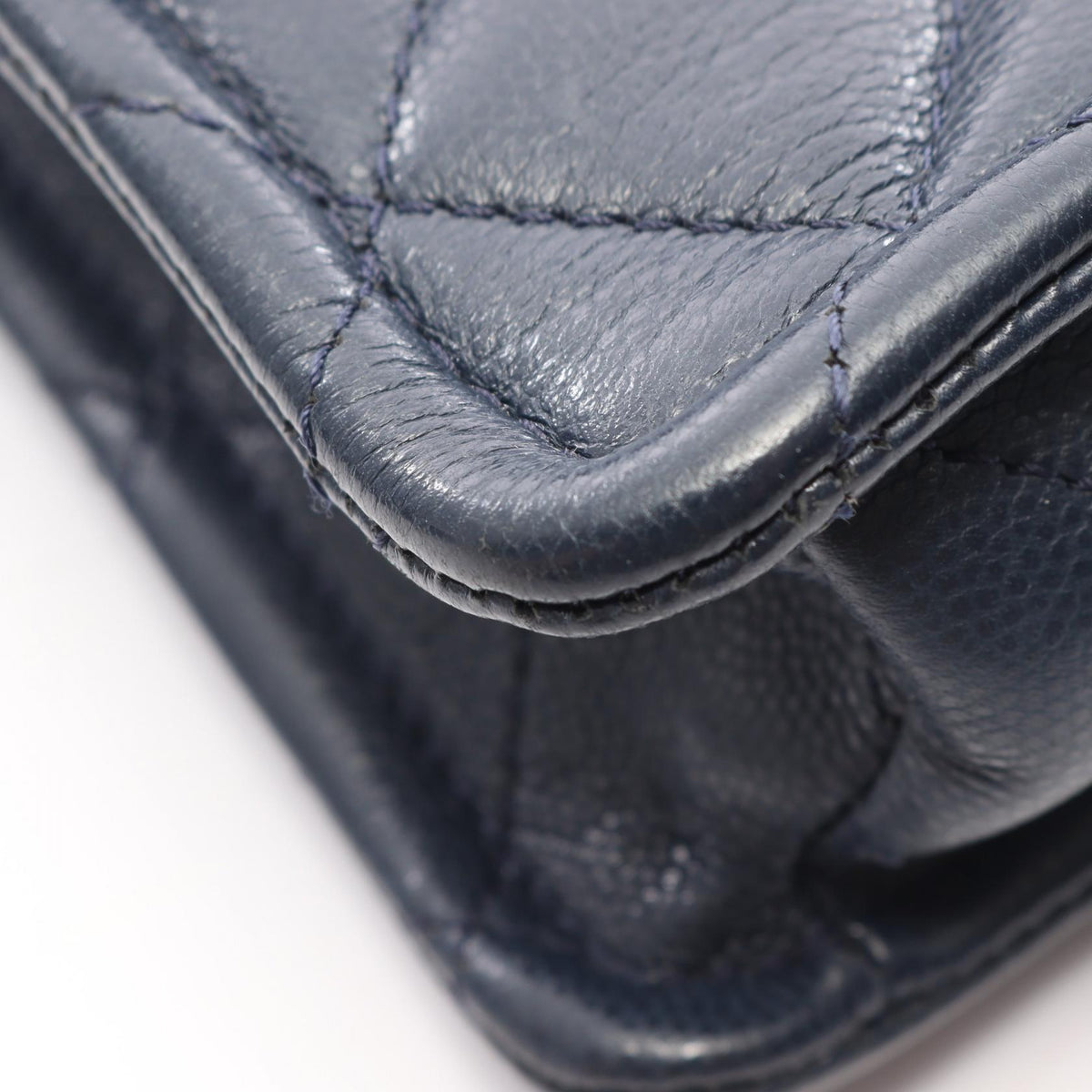 CHANEL Matelasse Caviar Skin Shoulder Bag Blue