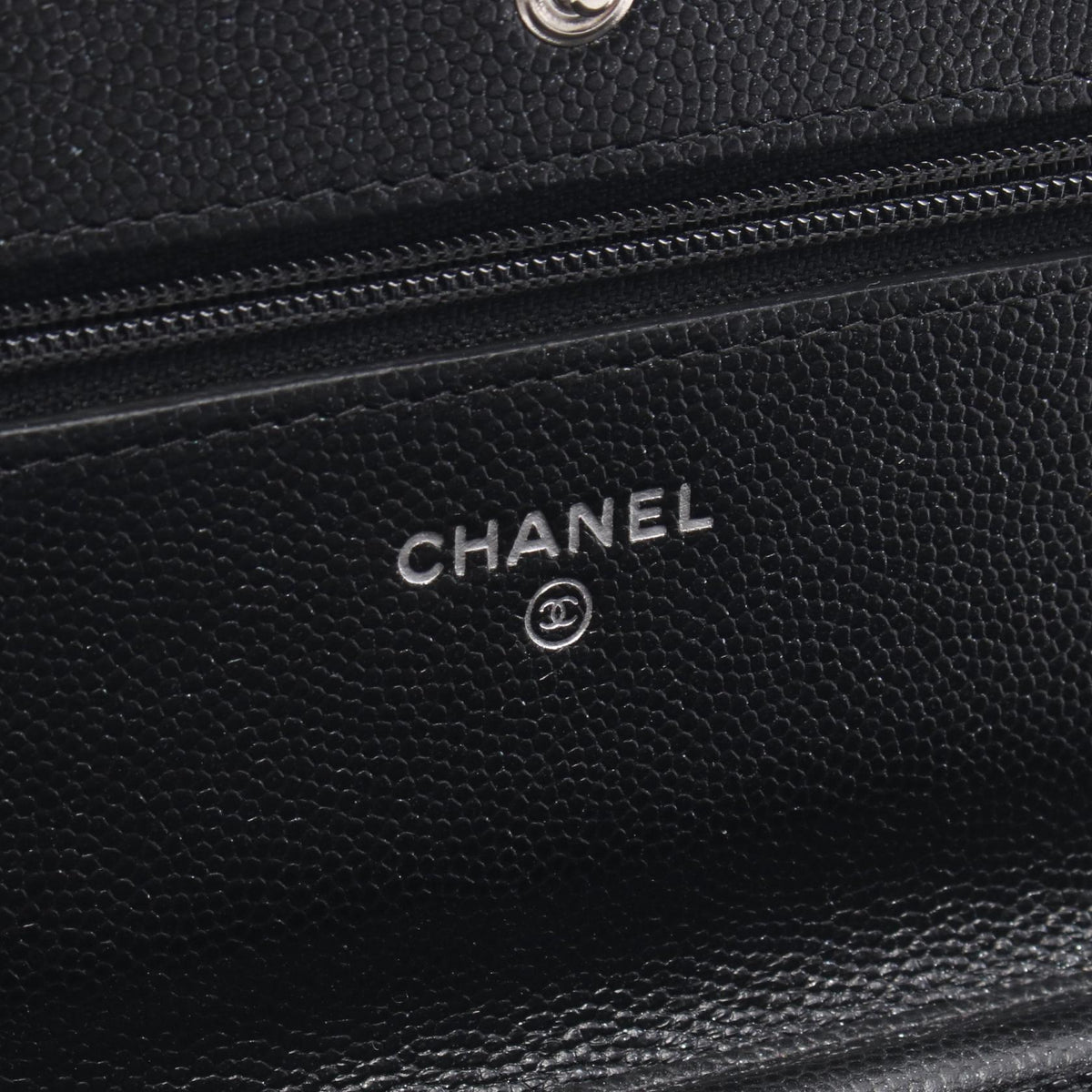 CHANEL Matelassé Caviar Skin Bag Black