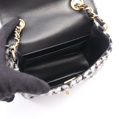 CHANEL Matelasse Houndstooth Bag B/W
