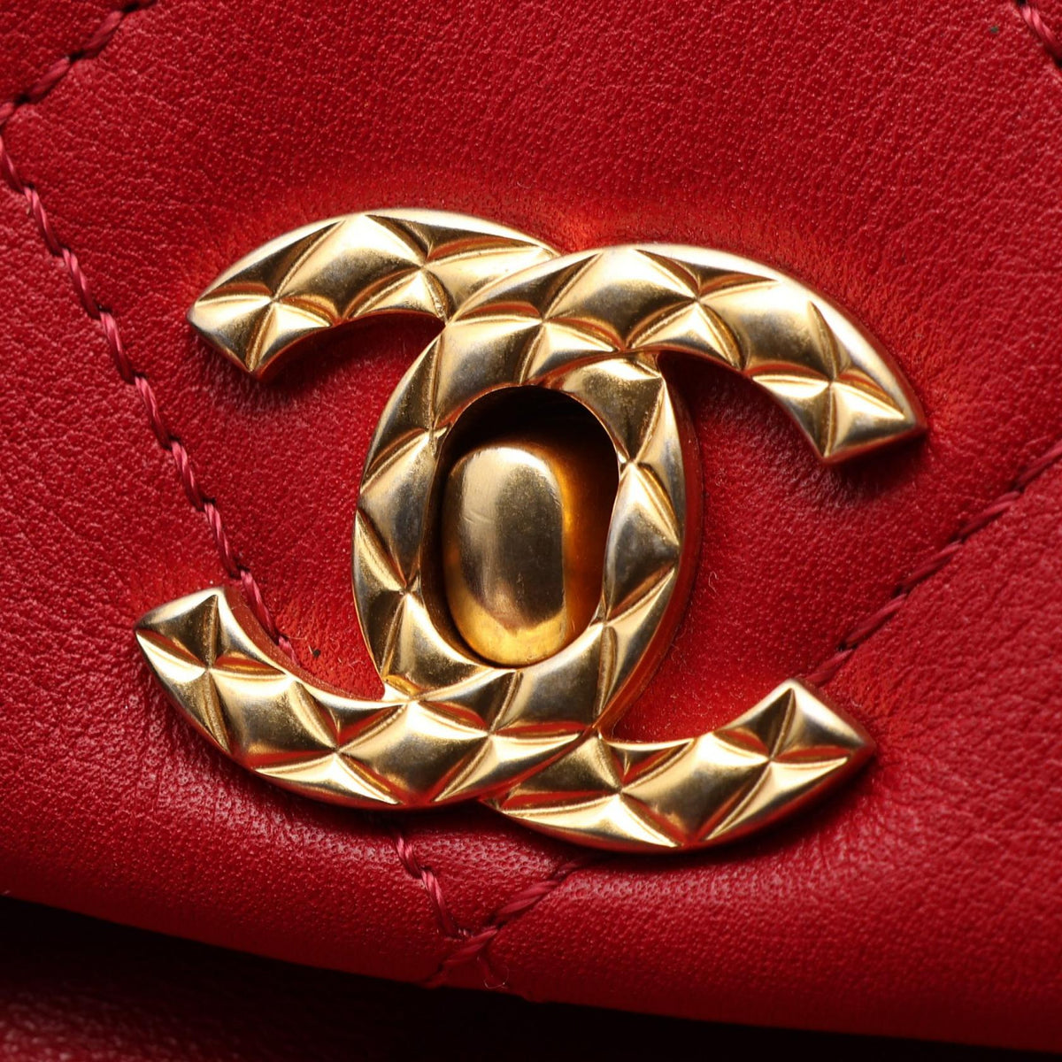 CHANEL Matelasse Small Chain Backpack Red