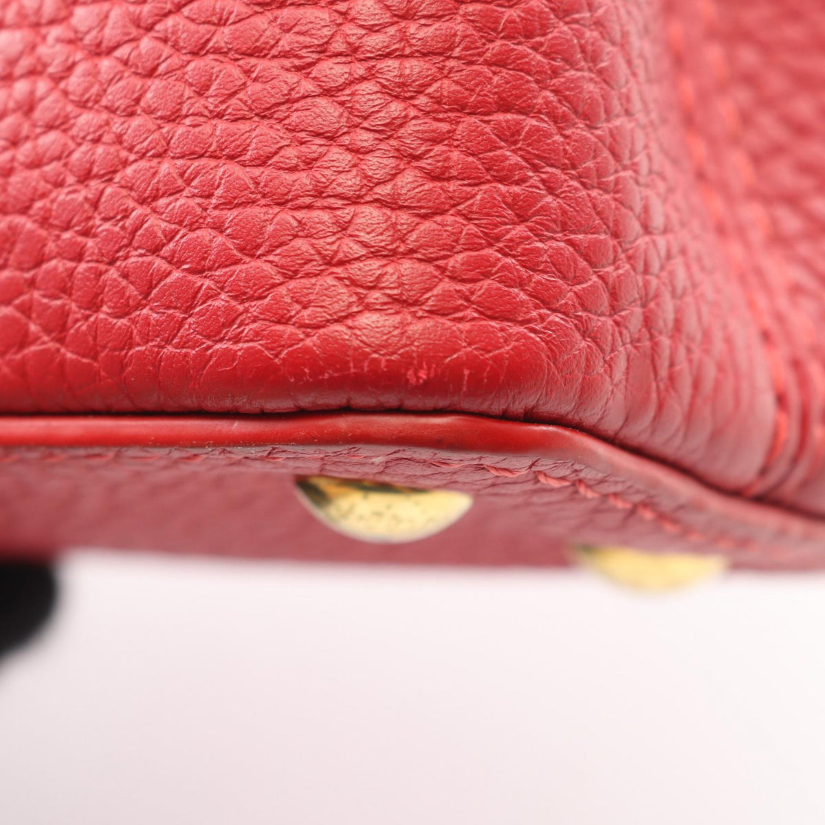 LOUIS VUITTON Capucines Leather Handbag
