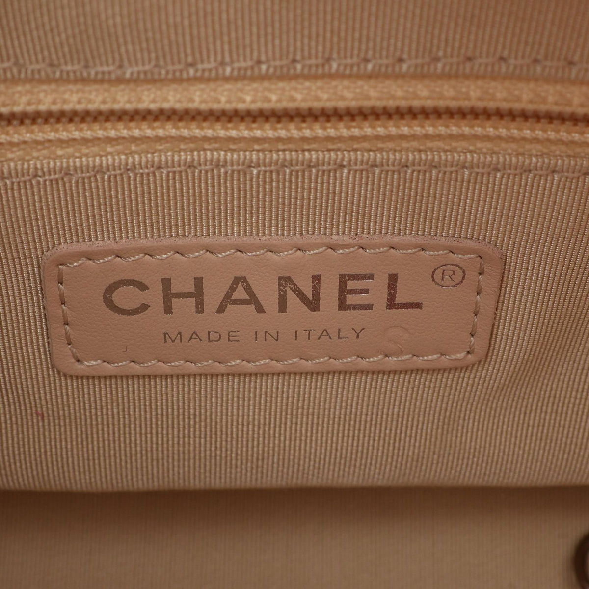 CHANEL Gabrielle Small Hobo Shoulder Bag
