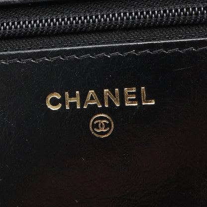 CHANEL Matelassé Shoulder Bag Gold Black