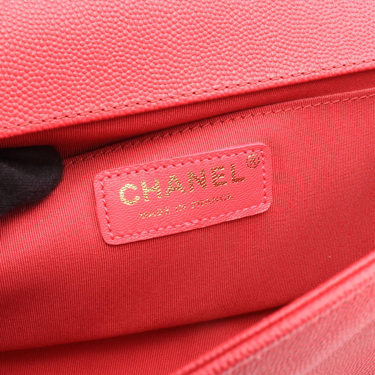 CHANEL Boy Chanel Caviar Skin Bag Pink
