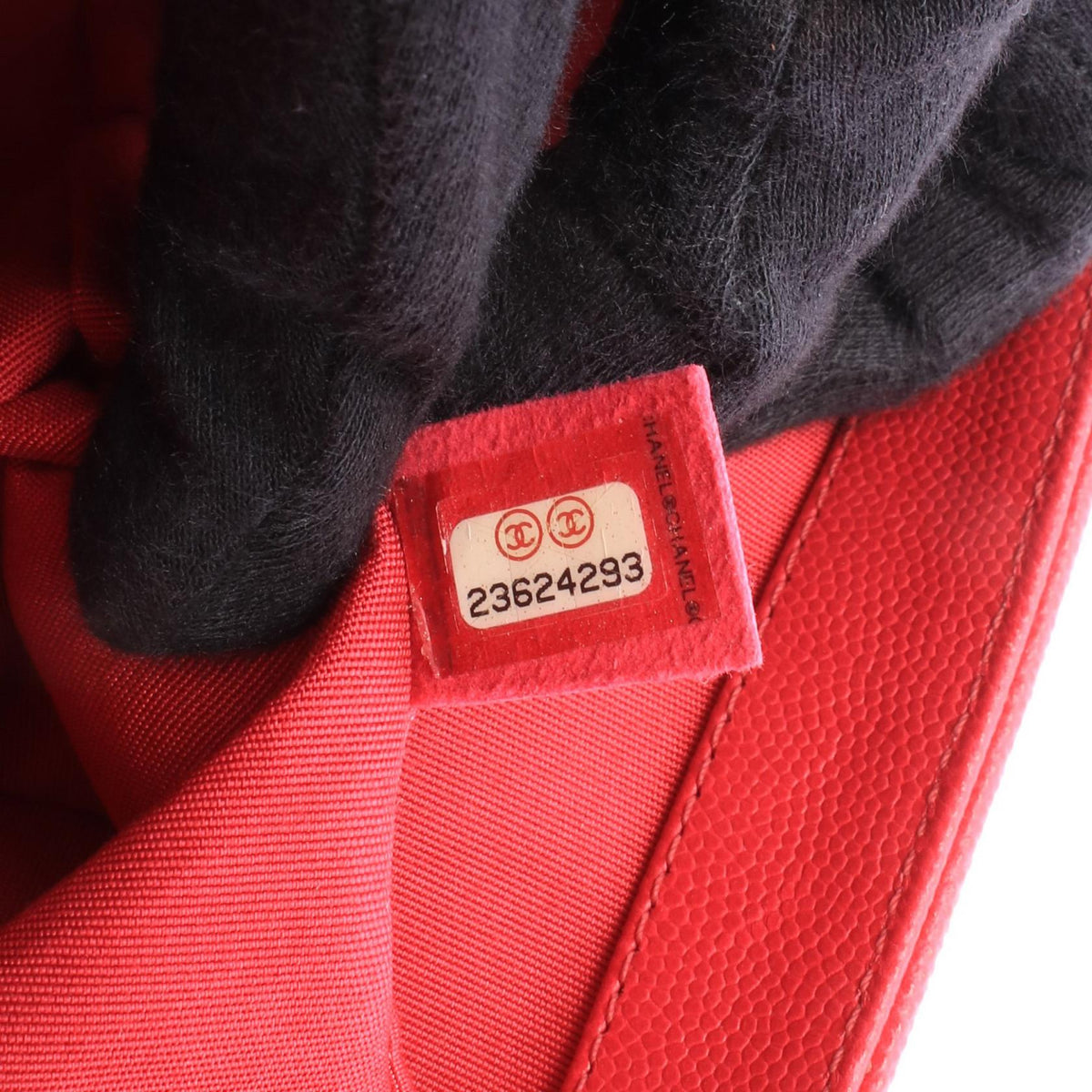 CHANEL Boy Chanel Caviar Skin Bag Pink