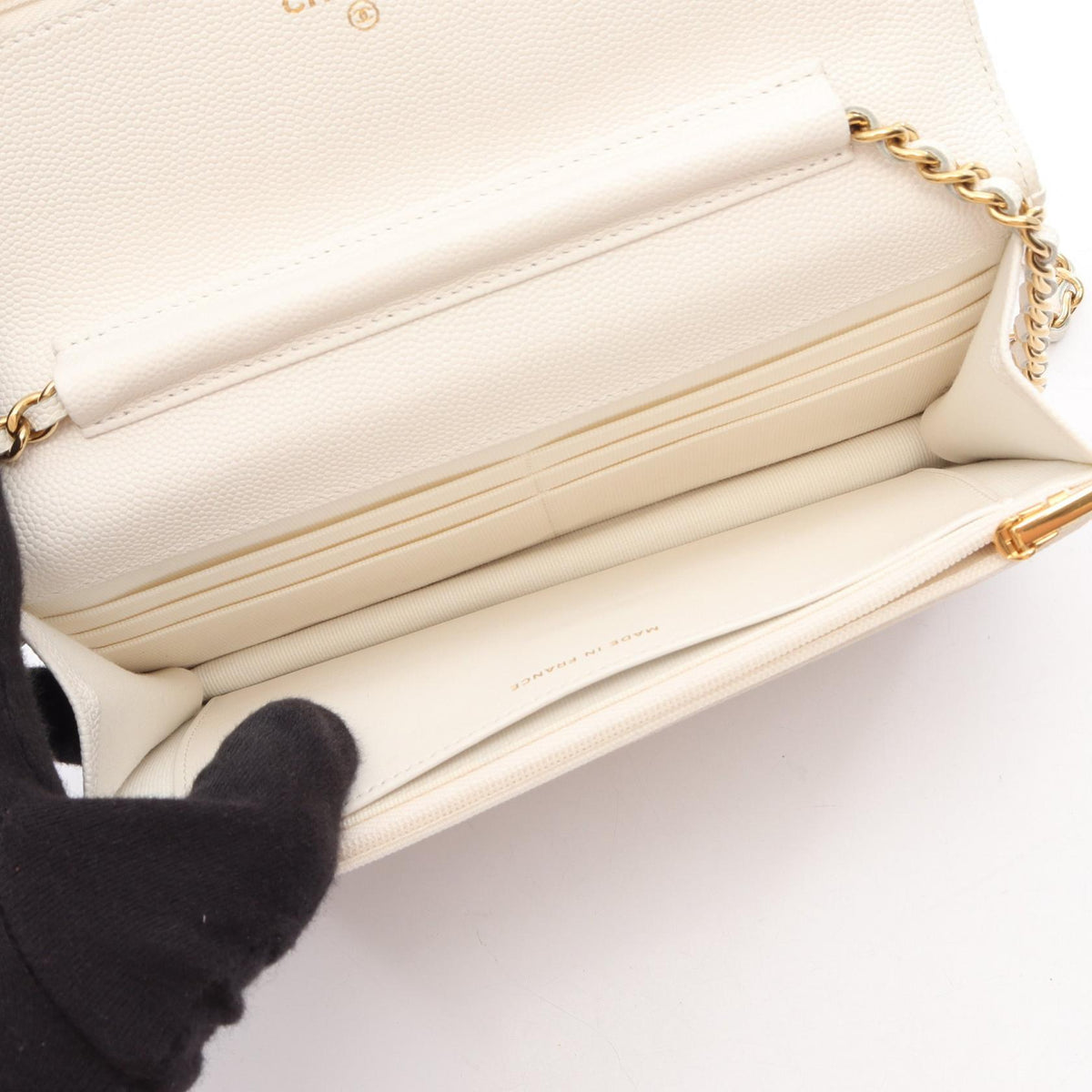 CHANEL Quilted Caviar Skin Shoulder Bag