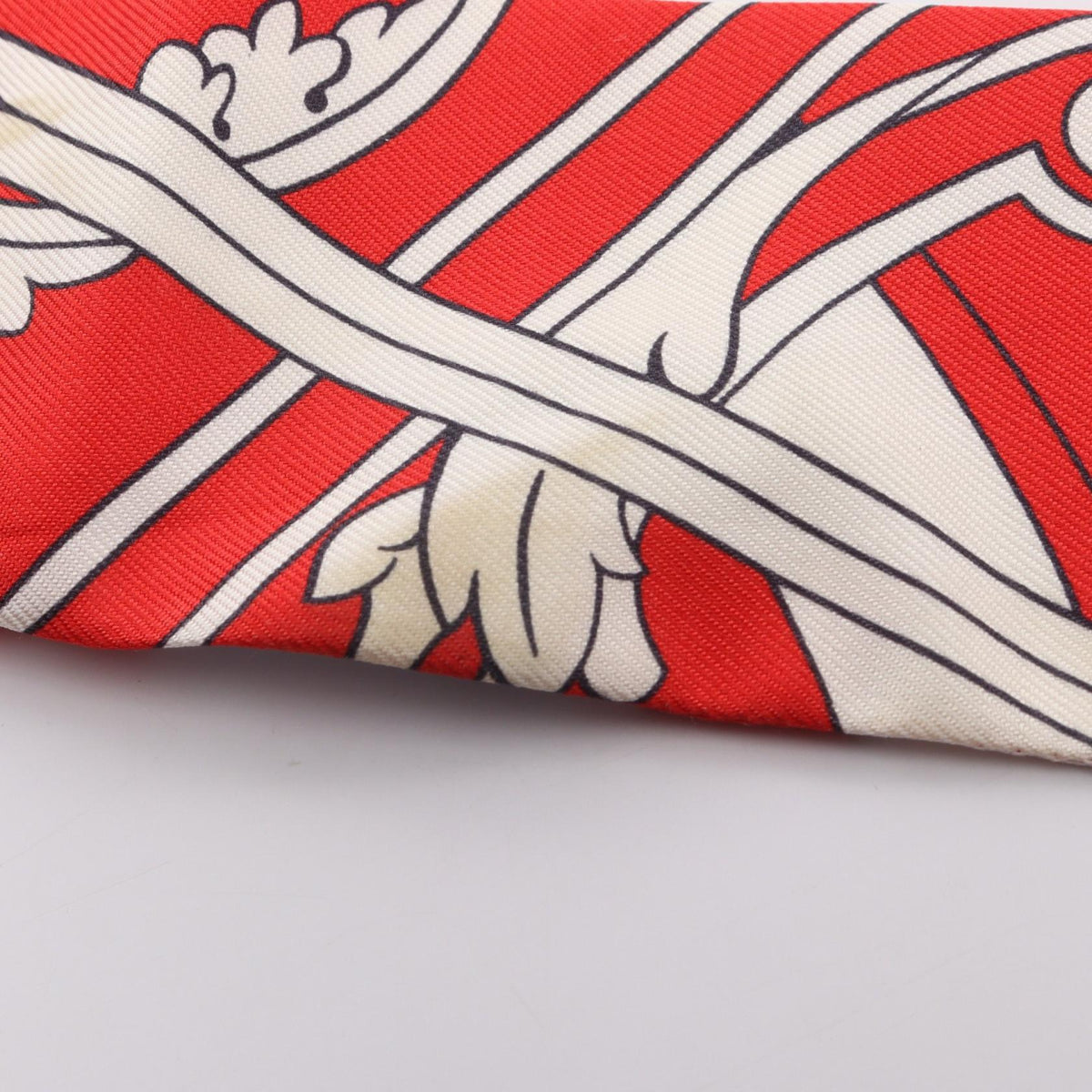 HERMES Red Silk Twilly Carriage Scarf