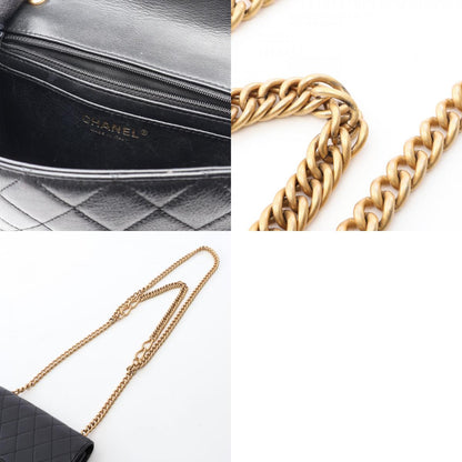CHANEL Matelasse Shoulder Gold Hardware Shoulder Bag