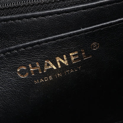 CHANEL Matelasse Shoulder Gold Hardware Shoulder Bag