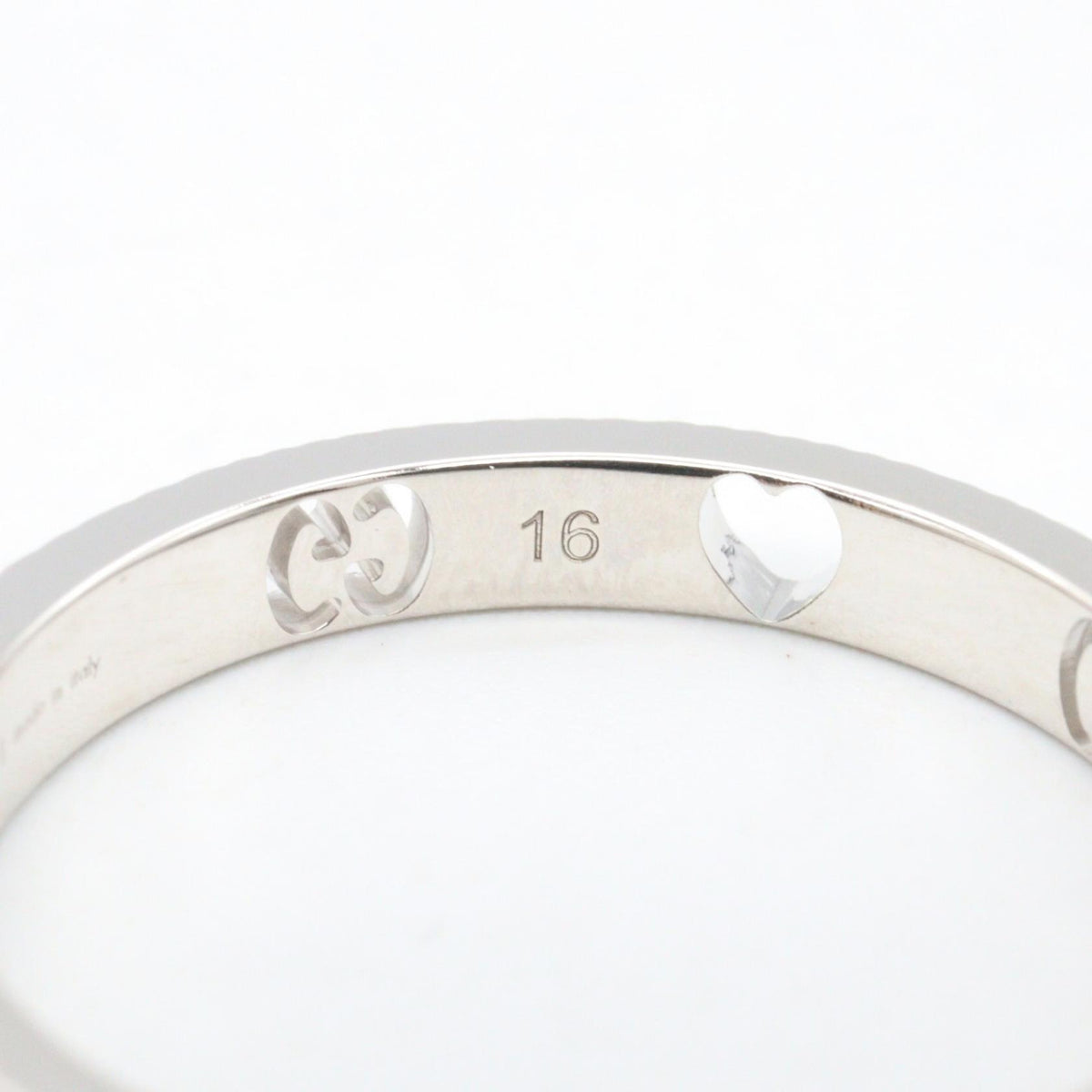 GUCCI Icon Heart 18K White Gold Diamond Ring Size JP 15