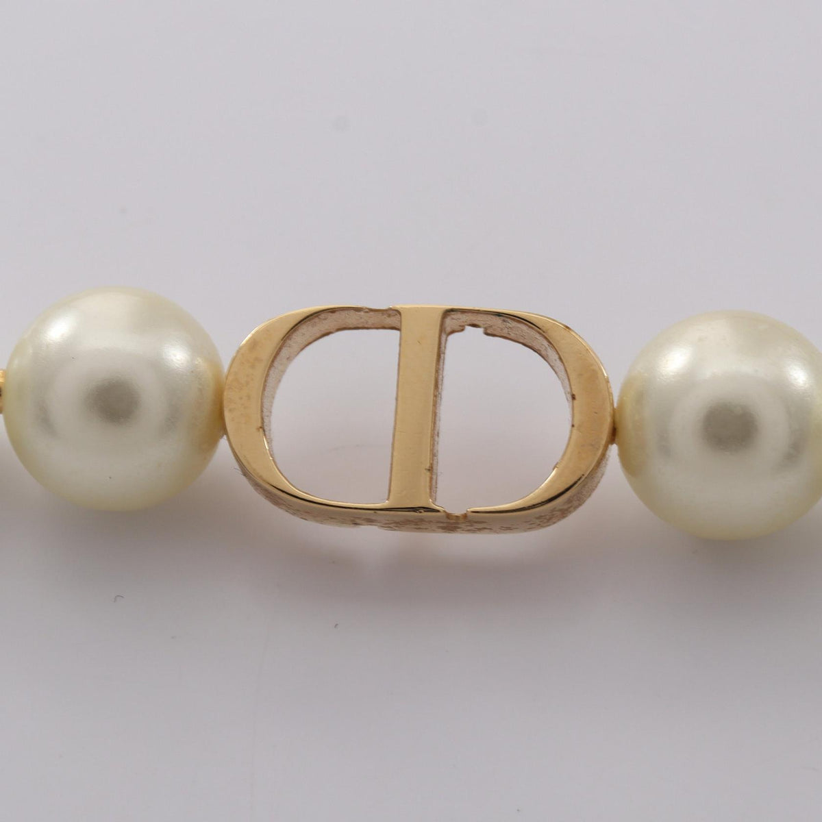 Dior 30 Montaigne Gold Pearl Necklace